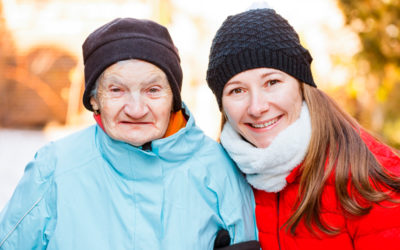 Cómo afecta el cambio de tiempo en ancianos: TIPS para afrontar las bajas temperaturas